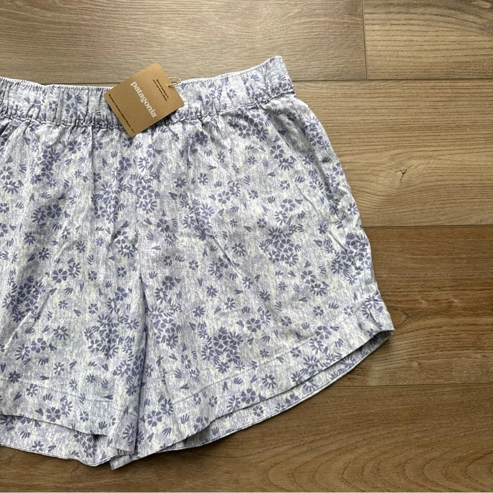 Women’s Patagonia Garden Island Shorts Purple Floral - Picture 2 of 6